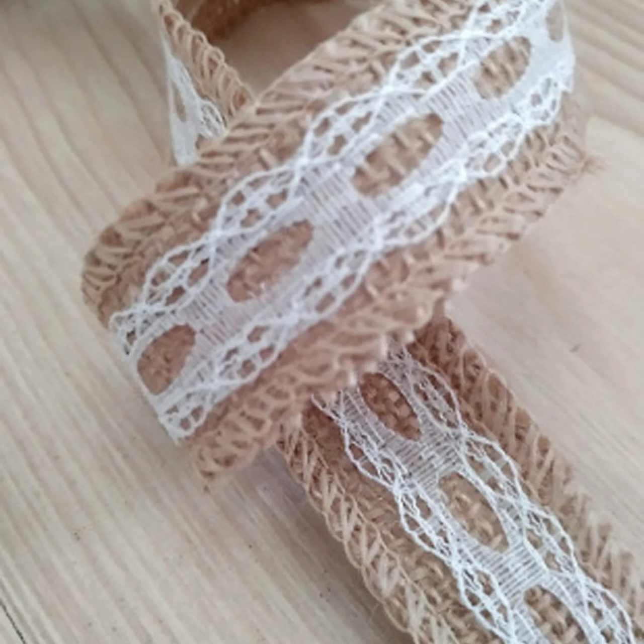 Dantelli Jut Kurdele 10 Metre - 2,5 Cm Genişlik